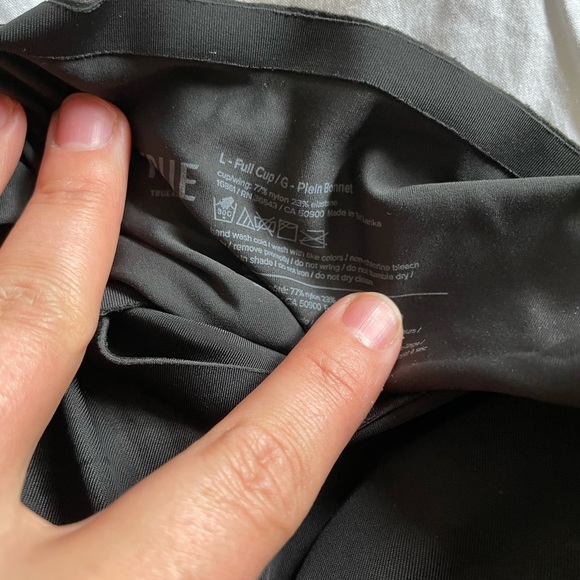 True Body Lift Wireless Bra - Picture 3 of 3